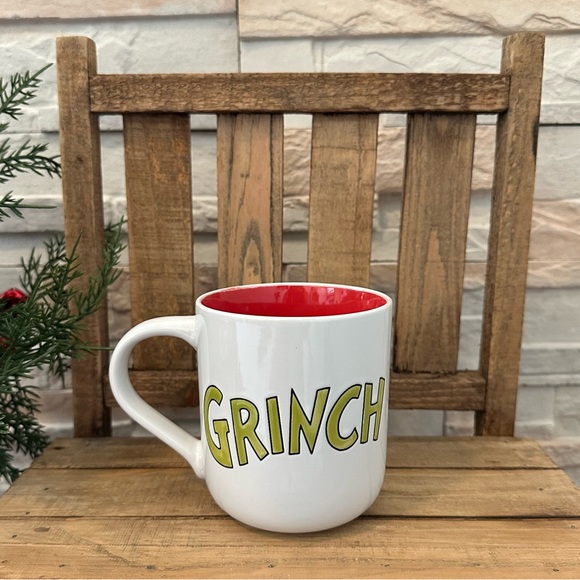 🆕 Grinch Christmas Mug with Santa Hat Double-Sided Mug! - Picture 2 of 9